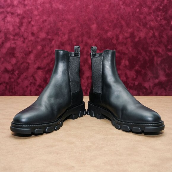 Michael Kors Women Ridley Black Leather Lug Chelsea Ankle Boots sz 9 - Picture 2 of 8
